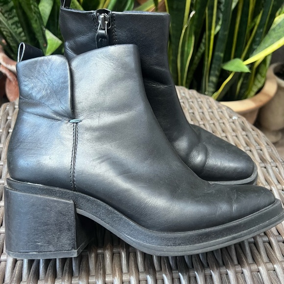 Franco Sarto Black Booties - Picture 4 of 11